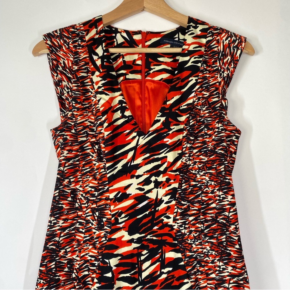 French Connection V-Neck Sleeveless Sheath Dress Size 6 Maximalism Party Office - Picture 3 of 13